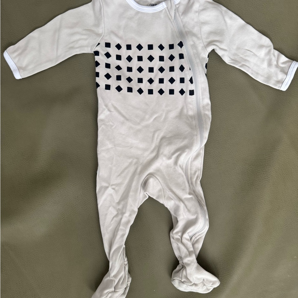 Nanit breathing wear pajamas